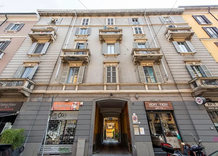 Quiet Apt In The Heart Of Navigli - B Home